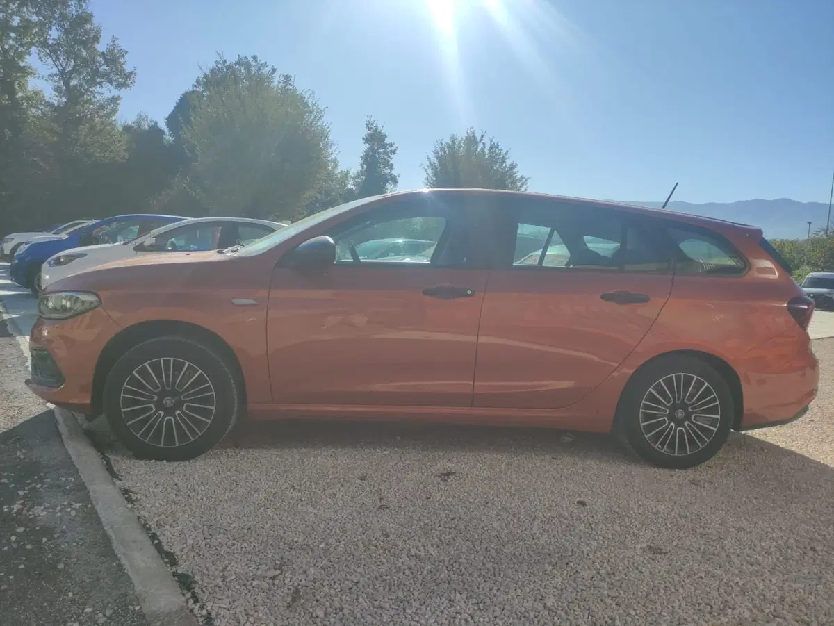 Fiat Tipo Station Wagon usata a Salerno (10)