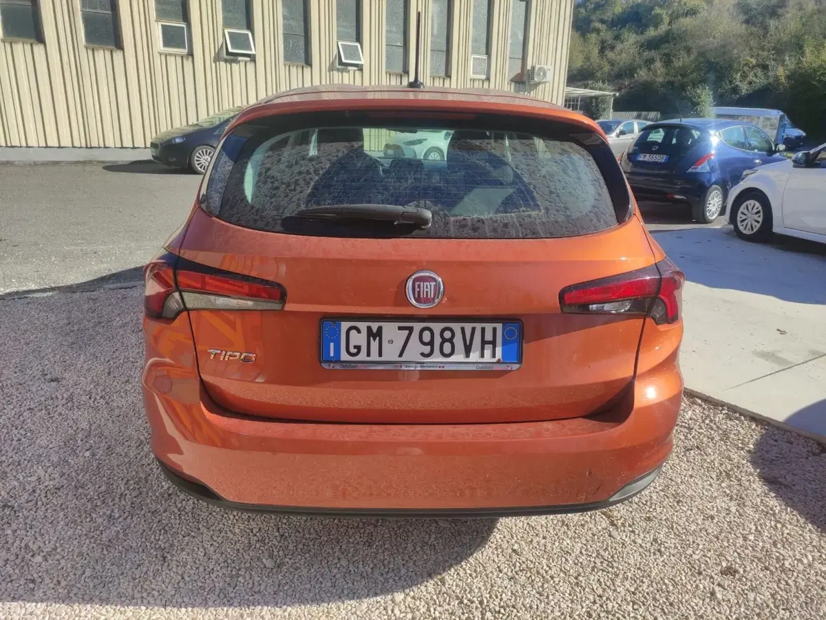 Fiat Tipo Station Wagon usata a Salerno (11)