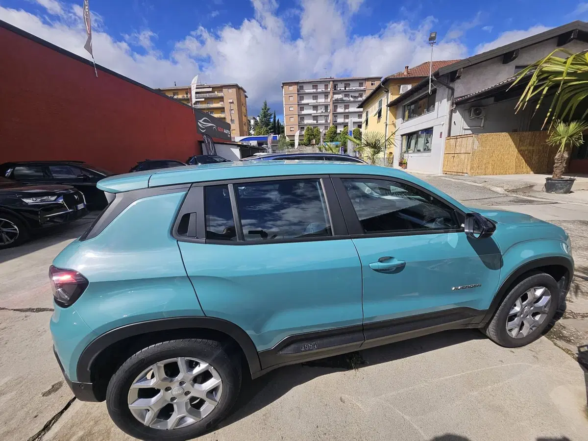 Jeep Avenger usata a Salerno (10)