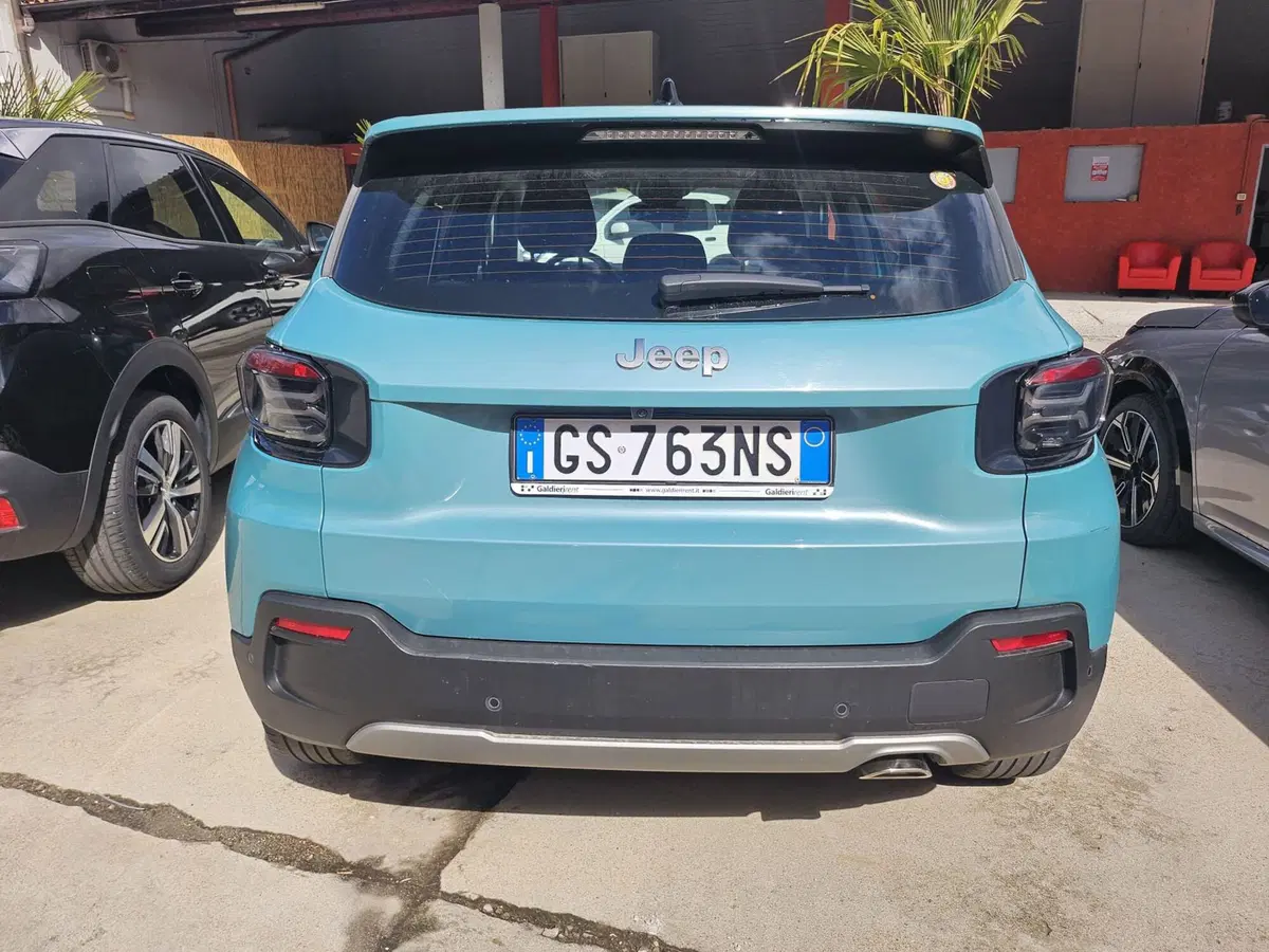 Jeep Avenger usata a Salerno (11)