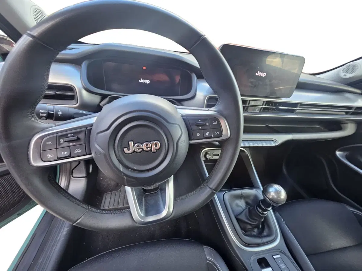 Jeep Avenger usata a Salerno (8)