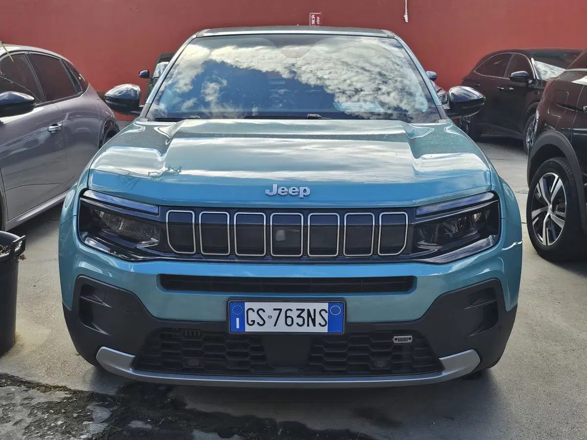 Jeep Avenger usata a Salerno (9)