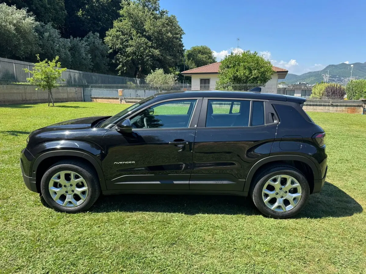 Jeep Avenger usata a Salerno (10)