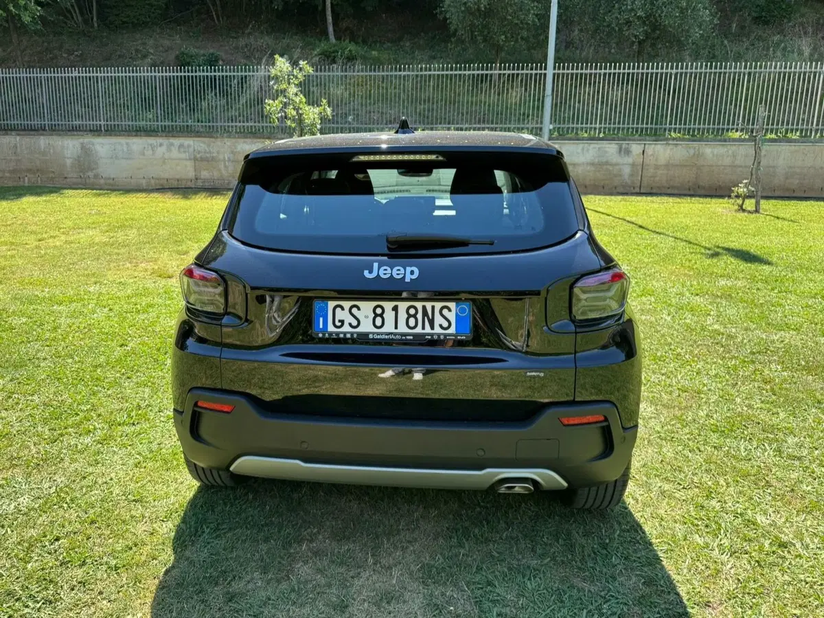 Jeep Avenger usata a Salerno (11)