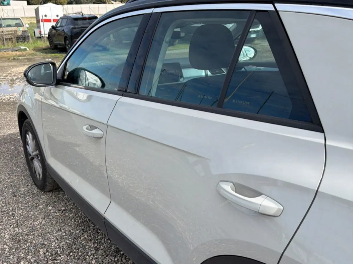 Volkswagen T-Roc usata a Salerno (12)