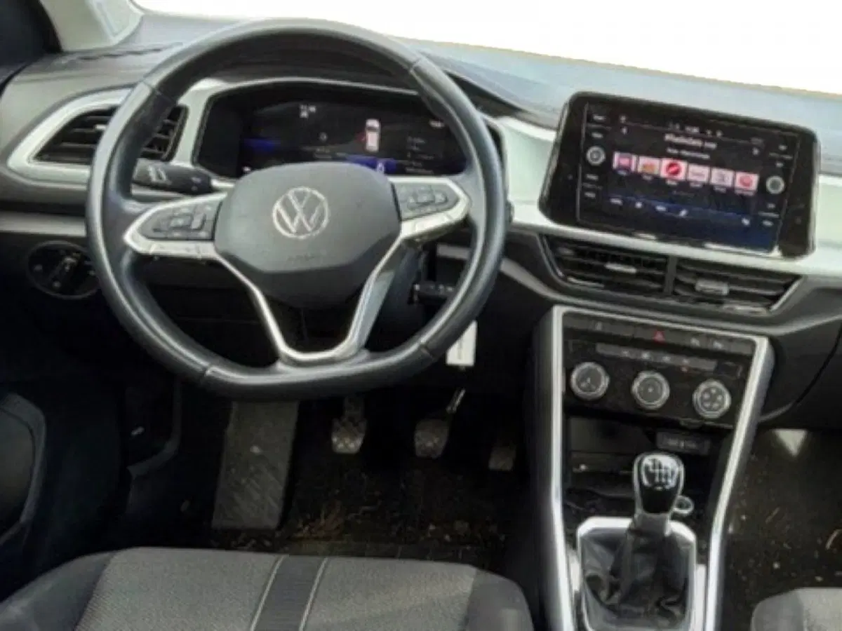 Volkswagen T-Roc usata a Salerno (8)