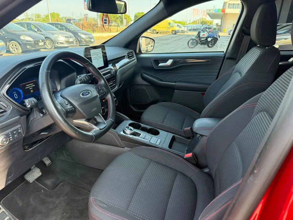 Ford Kuga usata a Rimini (10)