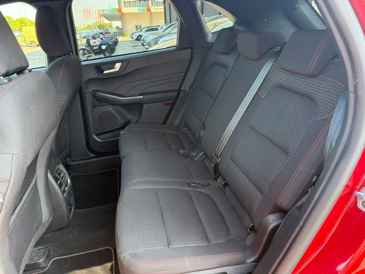 Ford Kuga usata a Rimini (15)