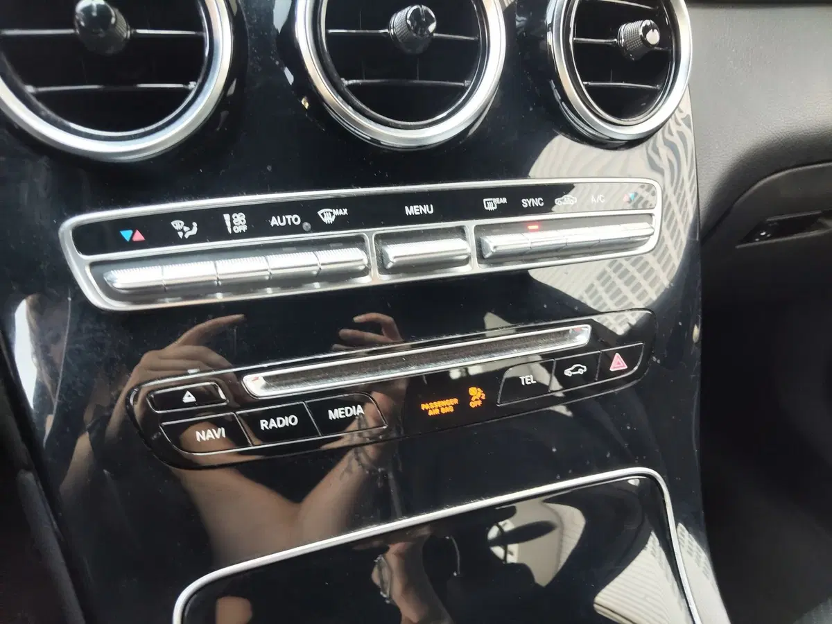 Mercedes-Benz GLC SUV usata a Modena (12)