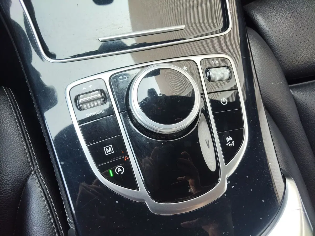 Mercedes-Benz GLC SUV usata a Modena (13)