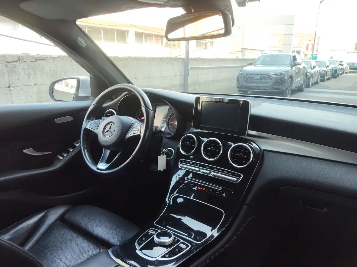 Mercedes-Benz GLC SUV usata a Modena (8)