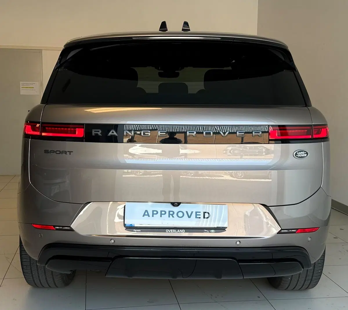 Land Rover Range Rover Sport usata a Ferrara (7)