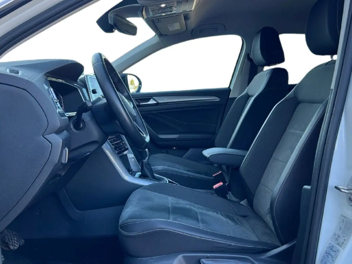 Volkswagen T-Roc usata a Grosseto (11)