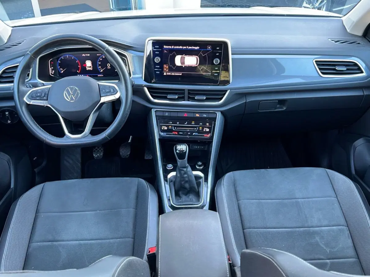 Volkswagen T-Roc usata a Grosseto (13)