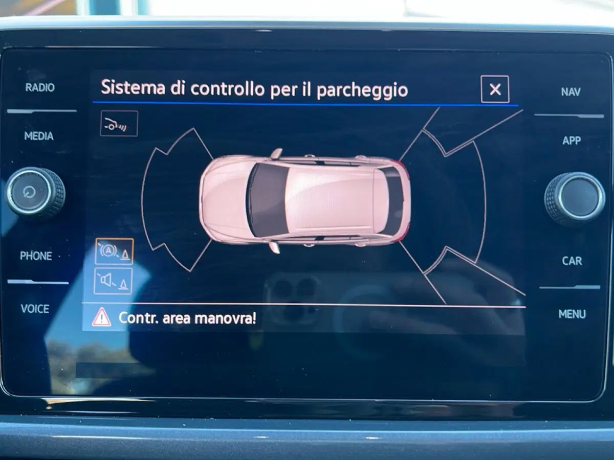 Volkswagen T-Roc usata a Grosseto (14)