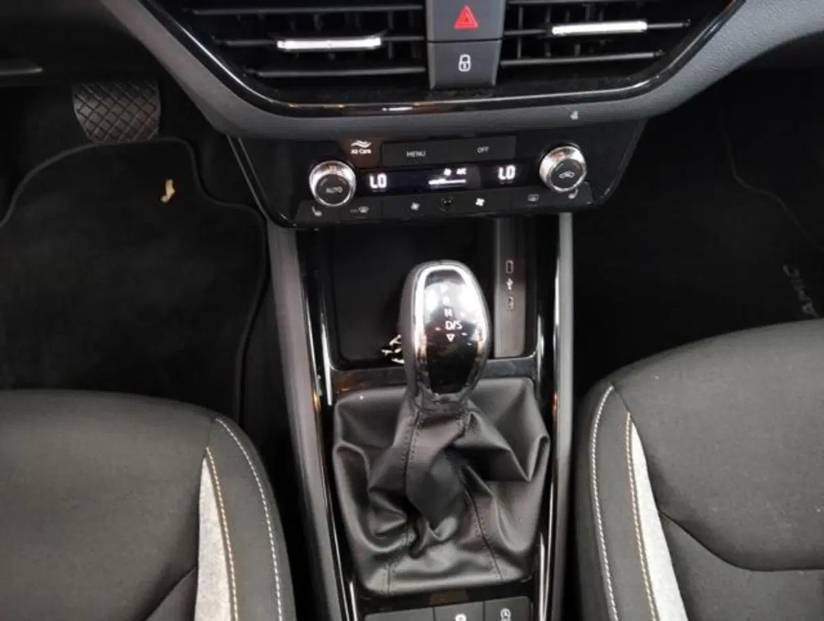 Skoda Kamiq usata a Como (13)