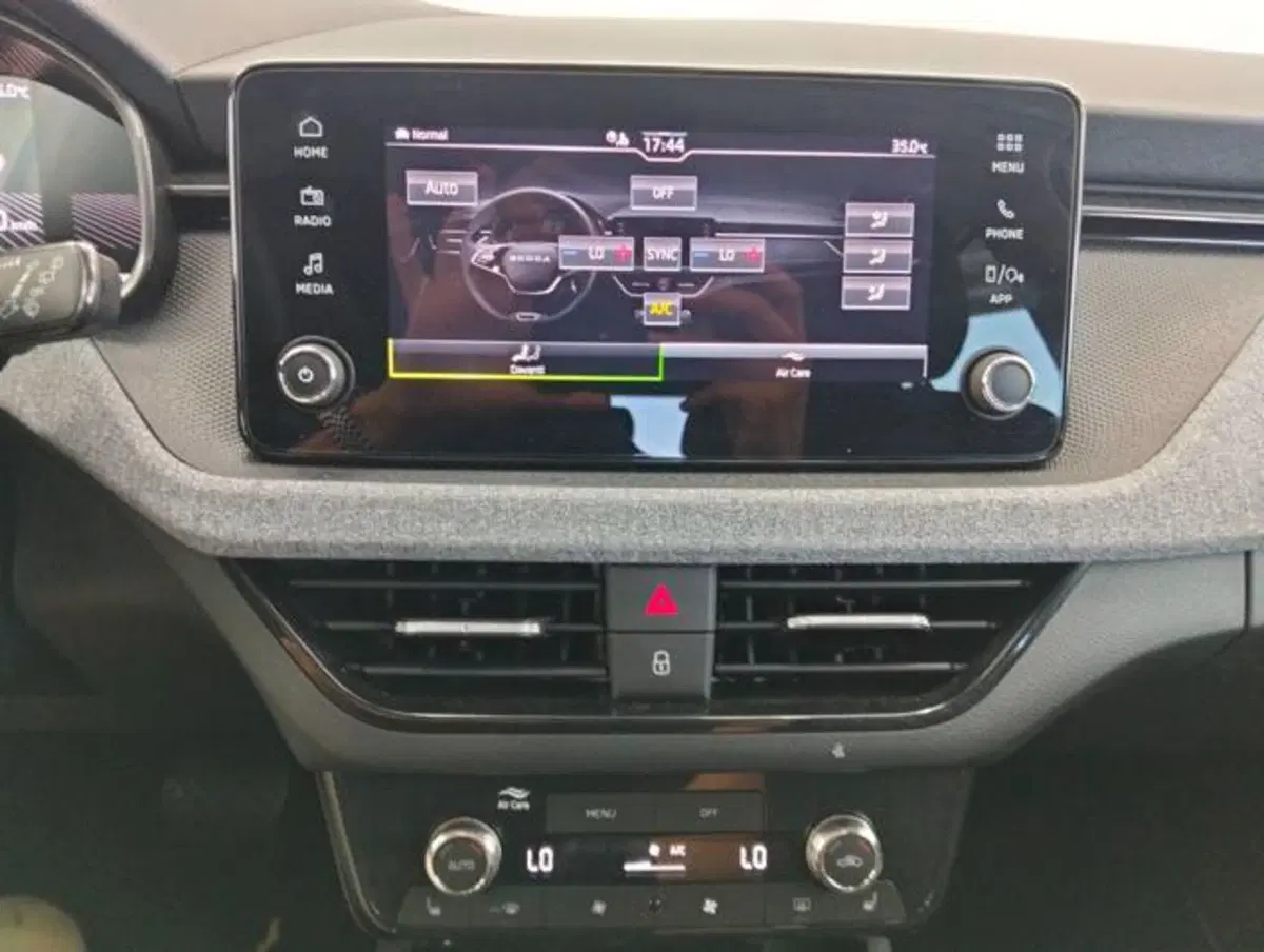 Skoda Kamiq usata a Como (15)