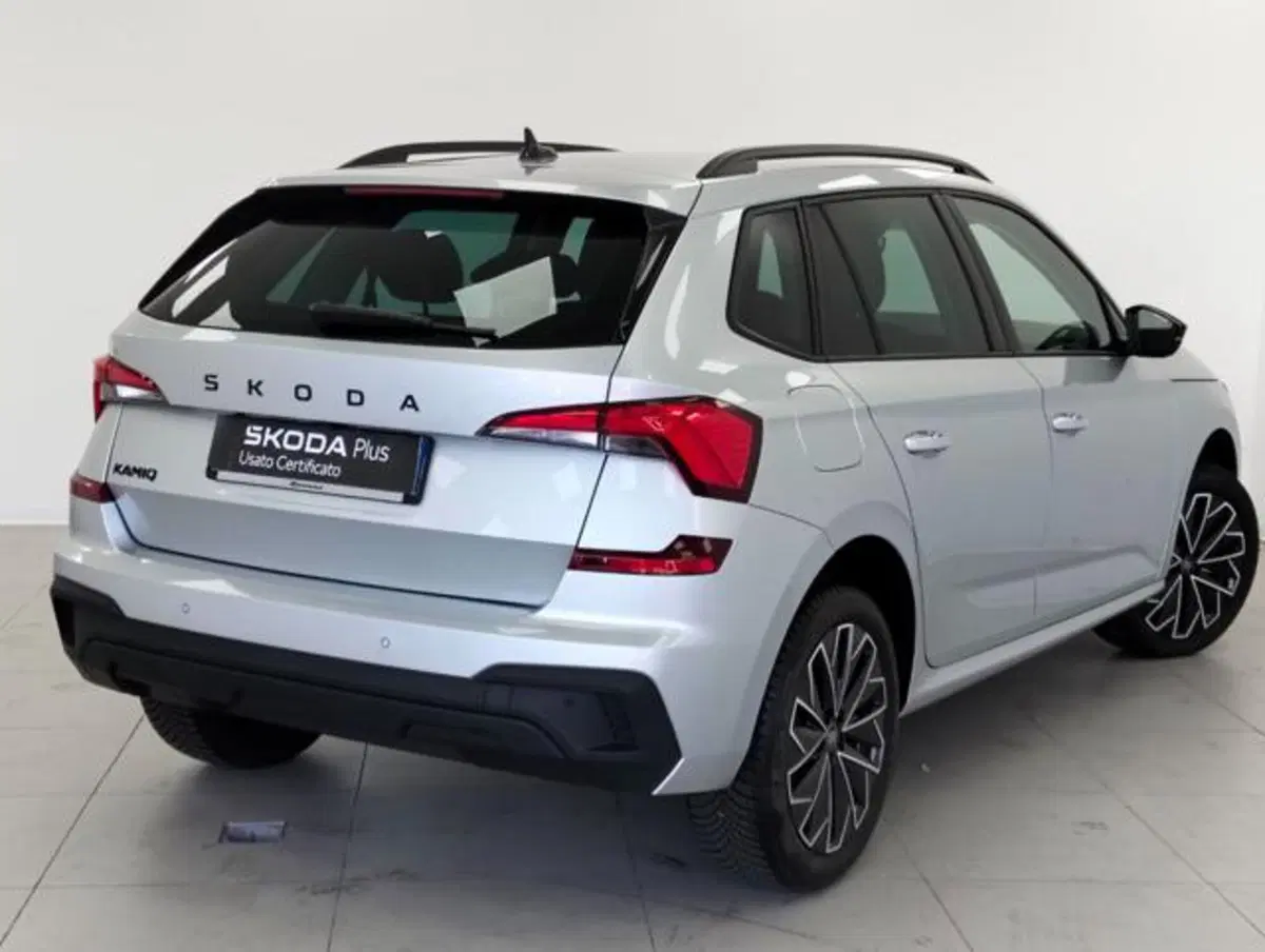 Skoda Kamiq usata a Como (2)