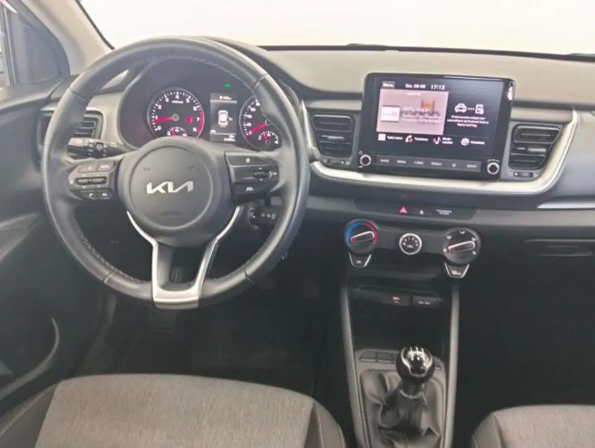Kia Stonic usata a Como (10)