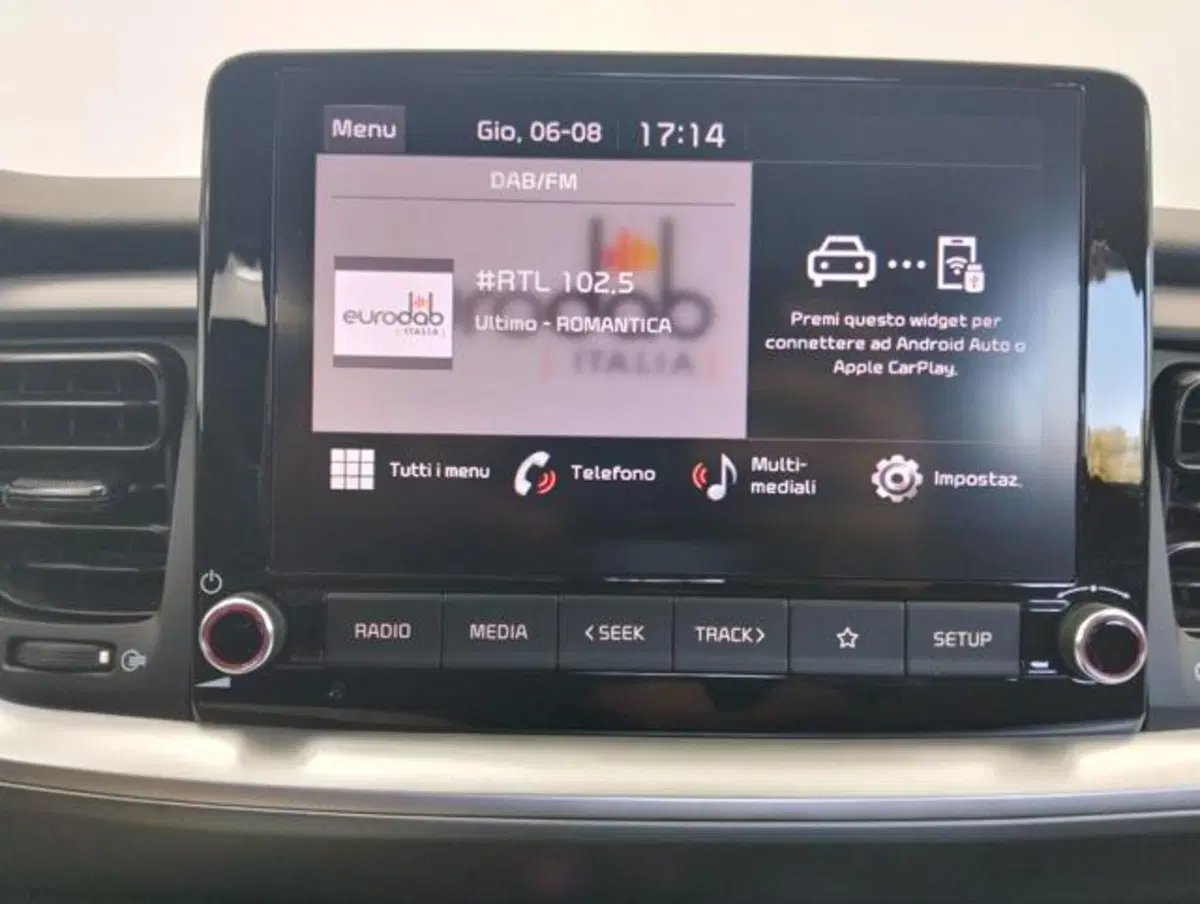 Kia Stonic usata a Como (14)