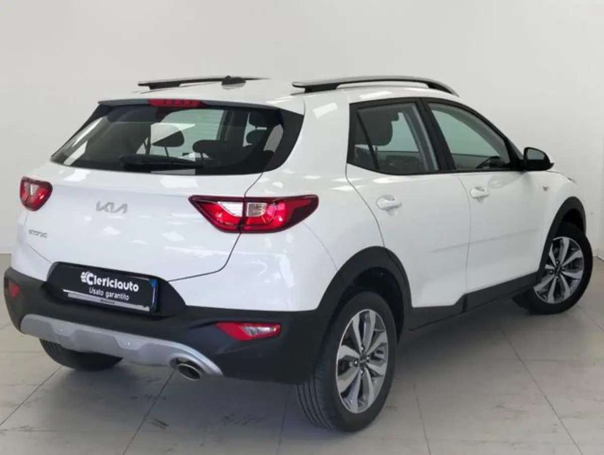Kia Stonic usata a Como (2)