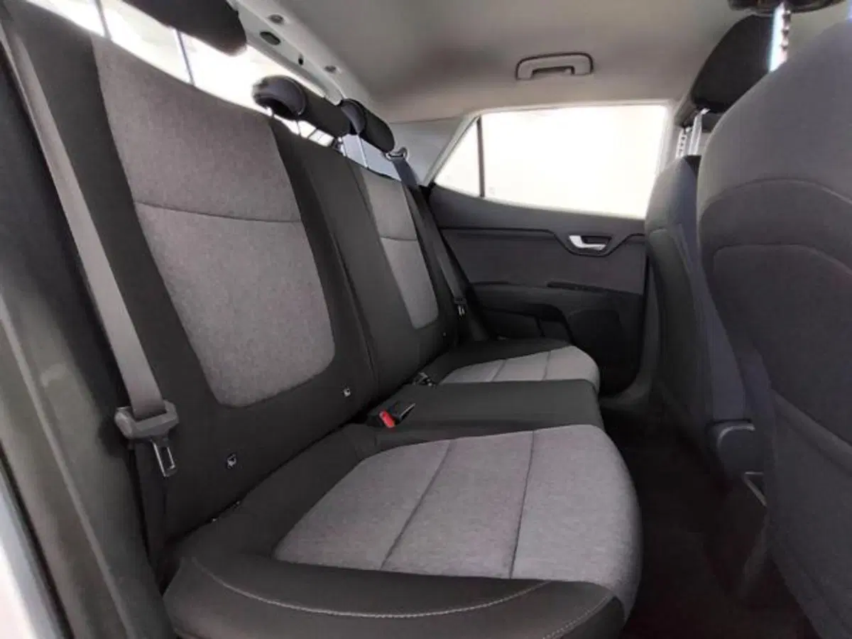 Kia Stonic usata a Como (5)