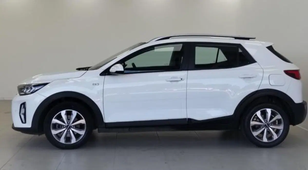 Kia Stonic usata a Como (8)