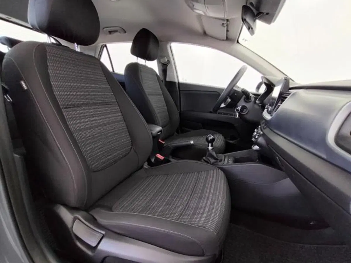 Kia Stonic usata a Como (3)