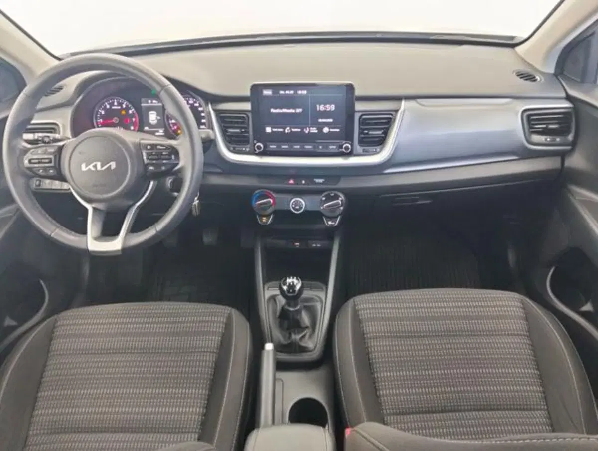 Kia Stonic usata a Como (4)