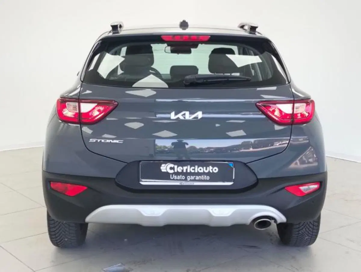 Kia Stonic usata a Como (7)
