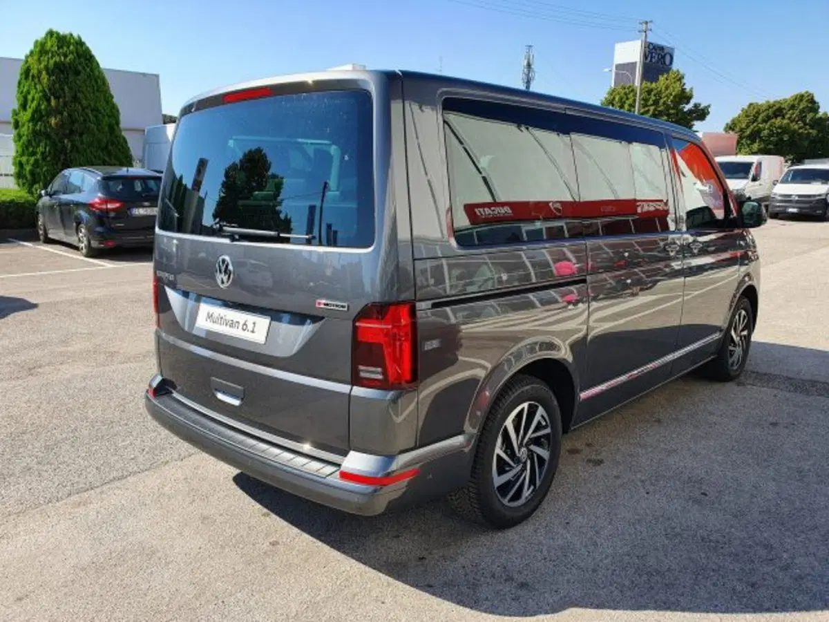 Volkswagen Veicoli Commerciali T6.1 usata a Vicenza (3)