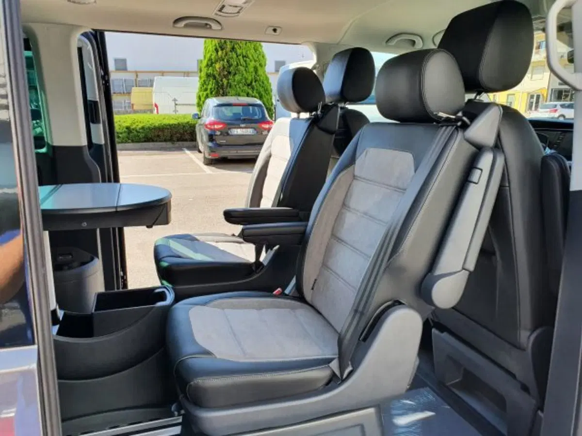 Volkswagen Veicoli Commerciali T6.1 usata a Vicenza (8)
