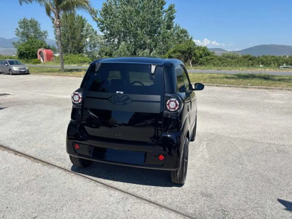Ligier Myli nuova a Caserta (9)