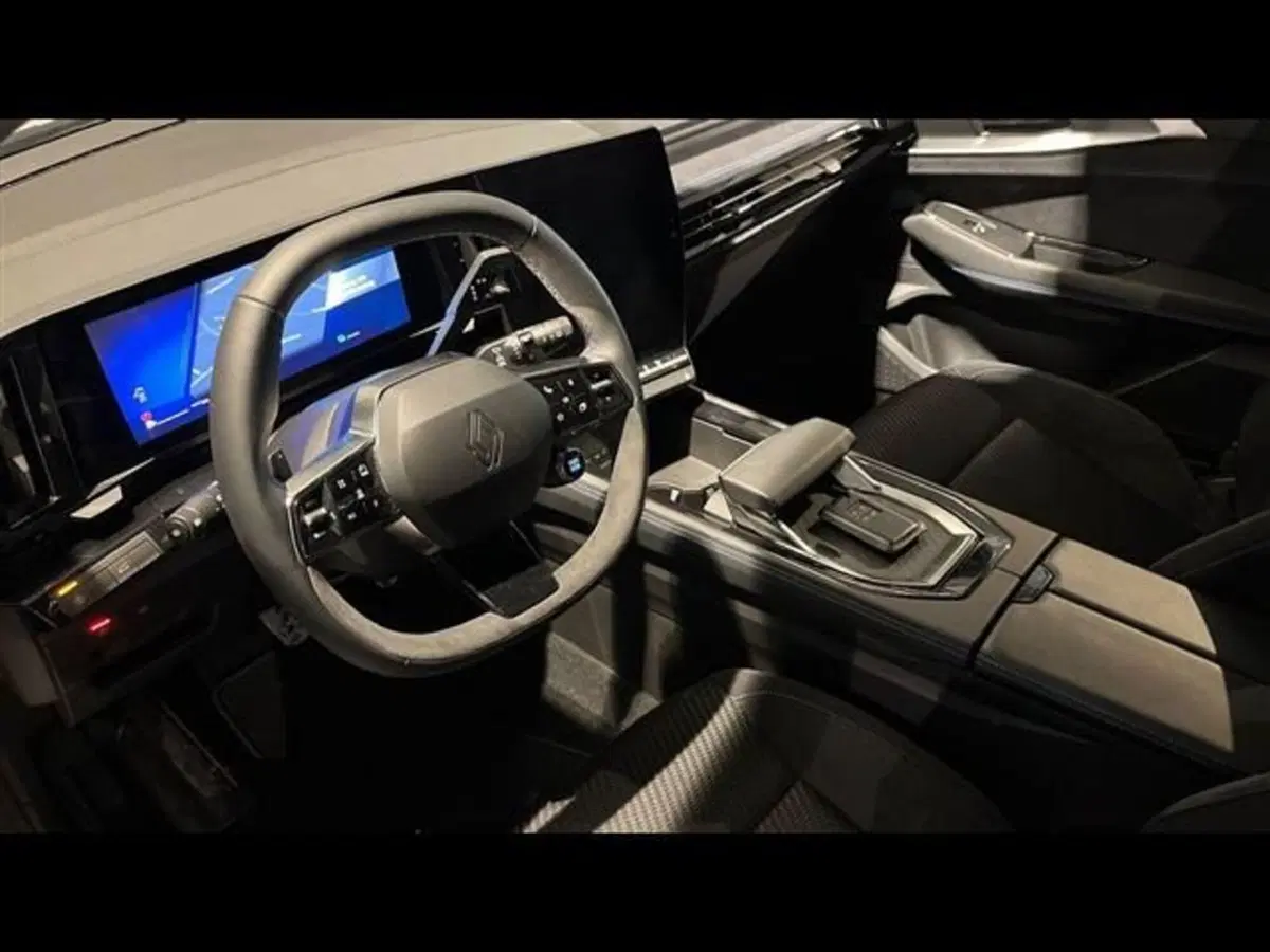 Renault Austral nuova a Firenze (10)