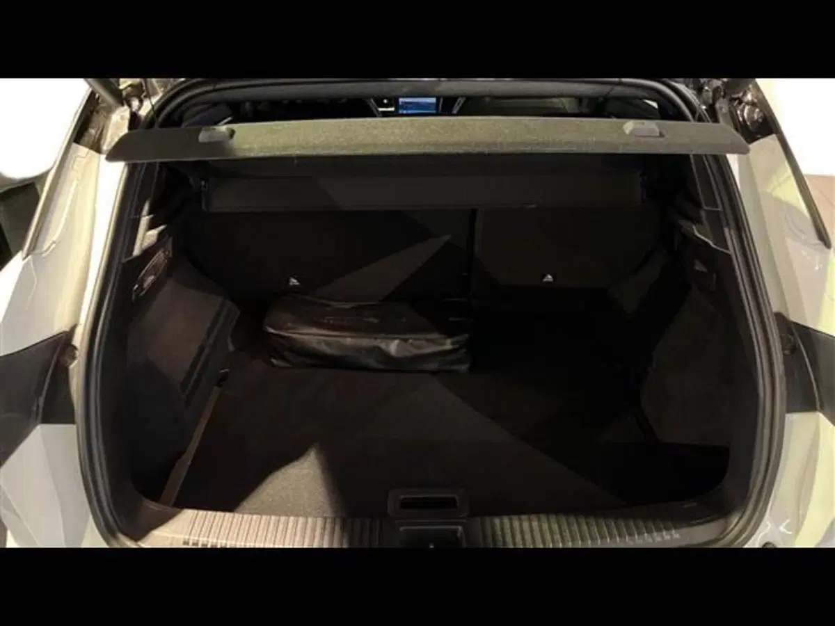 Renault Austral nuova a Firenze (5)