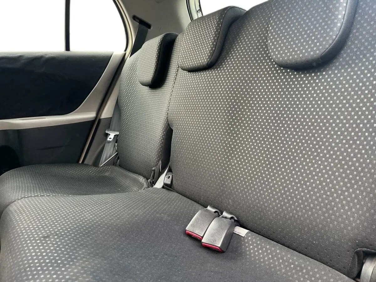 Toyota Yaris usata a Sondrio (11)