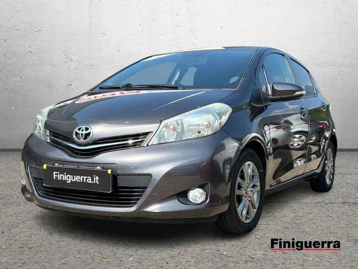 Toyota Yaris usata a Sondrio