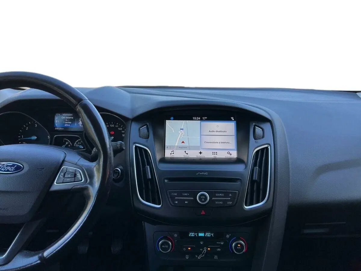 Ford Focus Station Wagon usata a Sondrio (8)