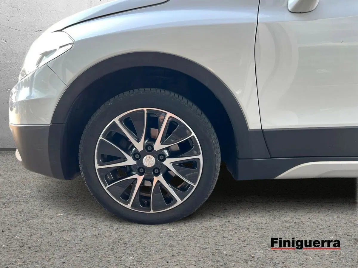 Suzuki S-Cross usata a Sondrio (7)
