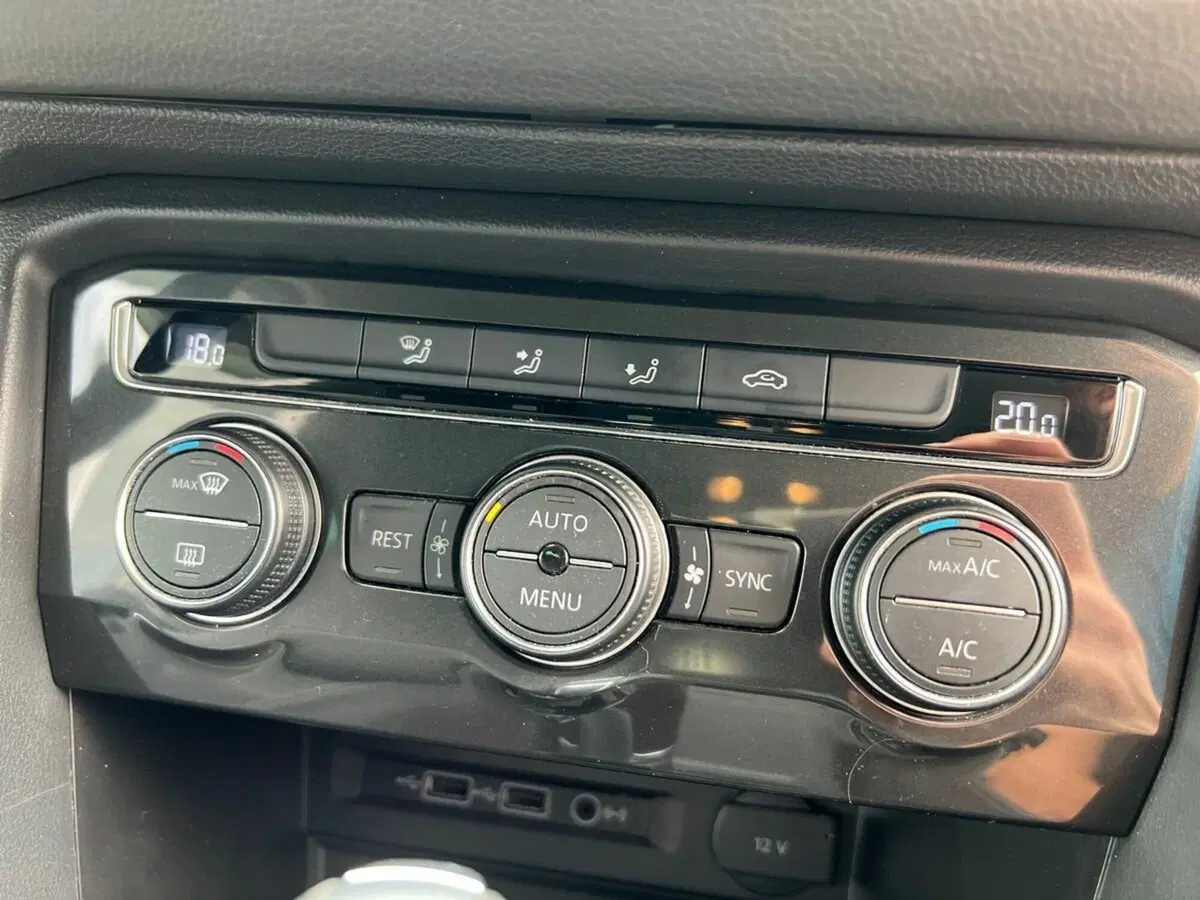 Volkswagen Tiguan usata a Sondrio (14)