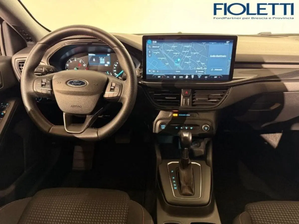 Ford Focus Station Wagon usata a Brescia (7)