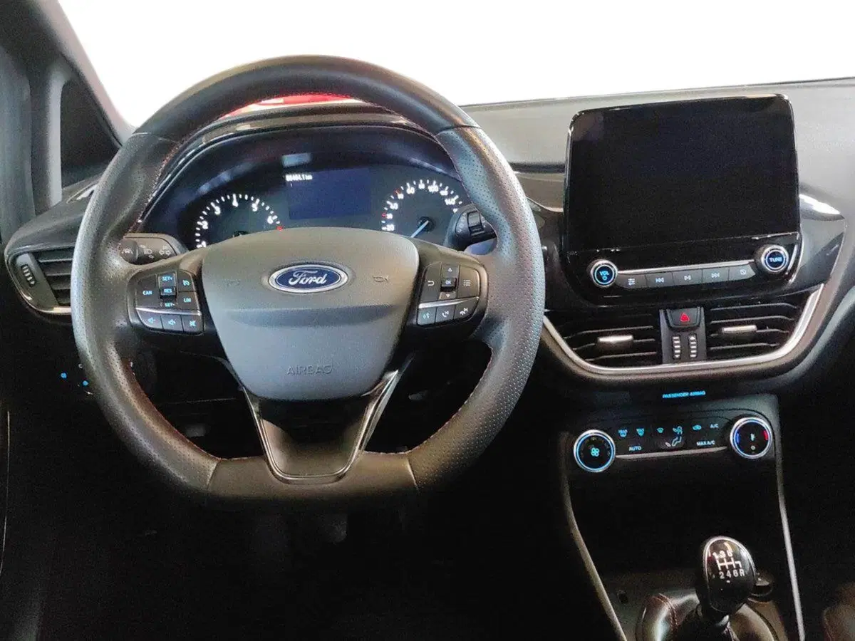 Ford Fiesta usata a Milano (8)