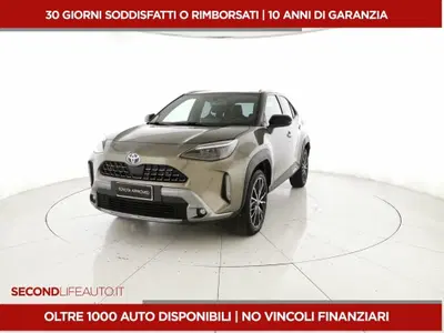 Toyota Yaris Cross 1.5h GR Sport Black Sky fwd 116cv e-cvt del 2022 usata a San Salvo