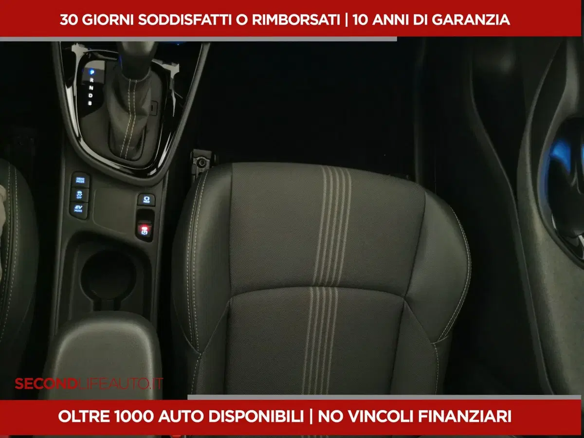 Toyota Yaris Cross usata a Chieti (14)