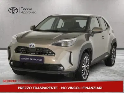 Toyota Yaris Cross 1.5 Hybrid 5p. E-CVT AWD-i Lounge del 2022 usata a San Giovanni Teatino