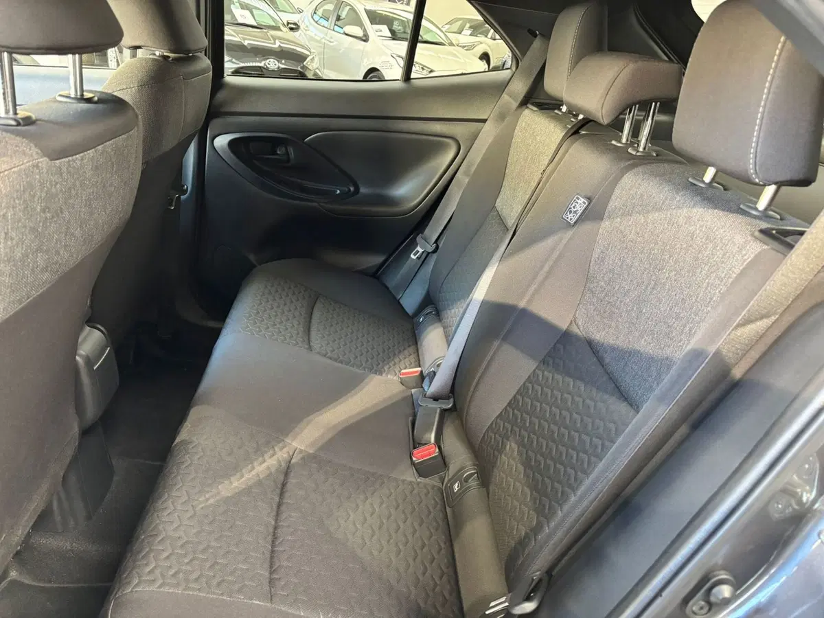 Toyota Yaris Cross usata a Modena (13)