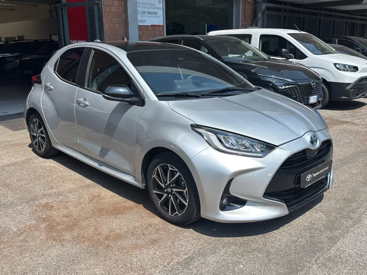 Toyota Yaris usata a Bologna (2)