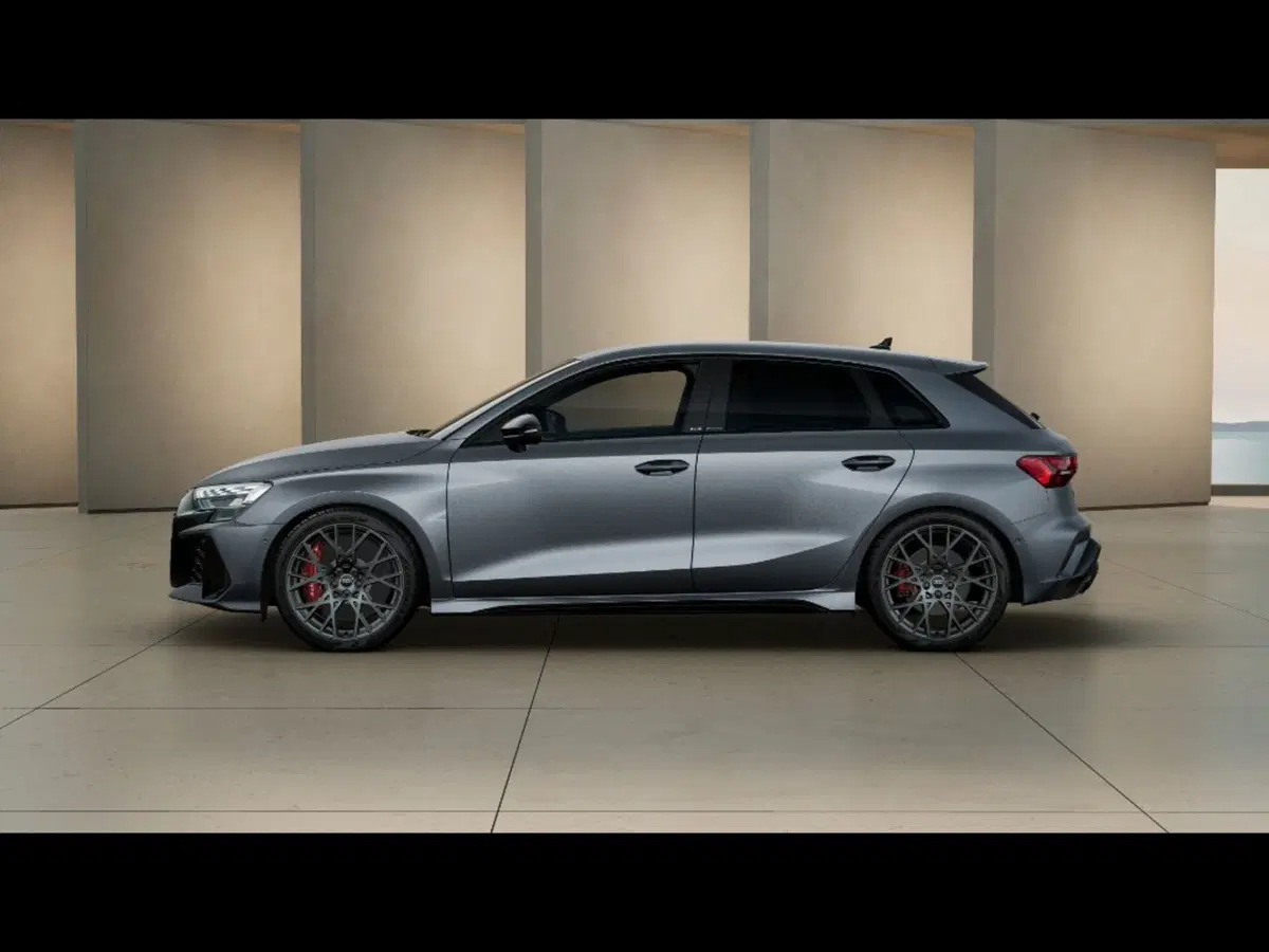 Audi A3 Sportback nuova a Livorno (2)