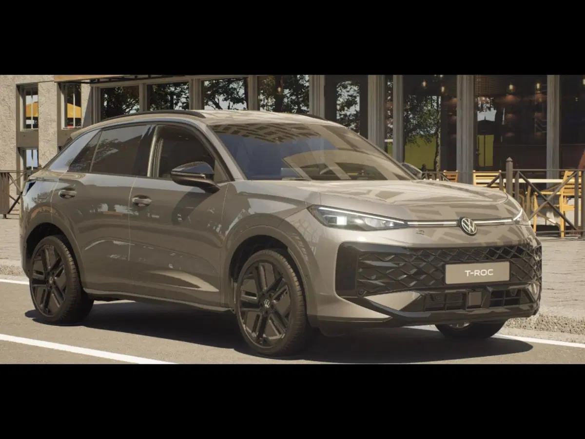 Volkswagen T-Roc nuova a Livorno