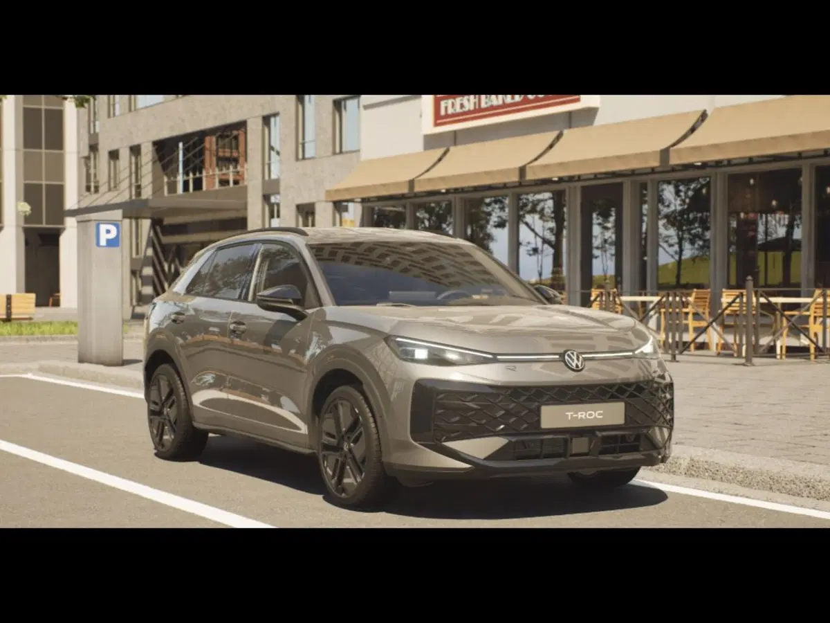 Volkswagen T-Roc nuova a Livorno (4)
